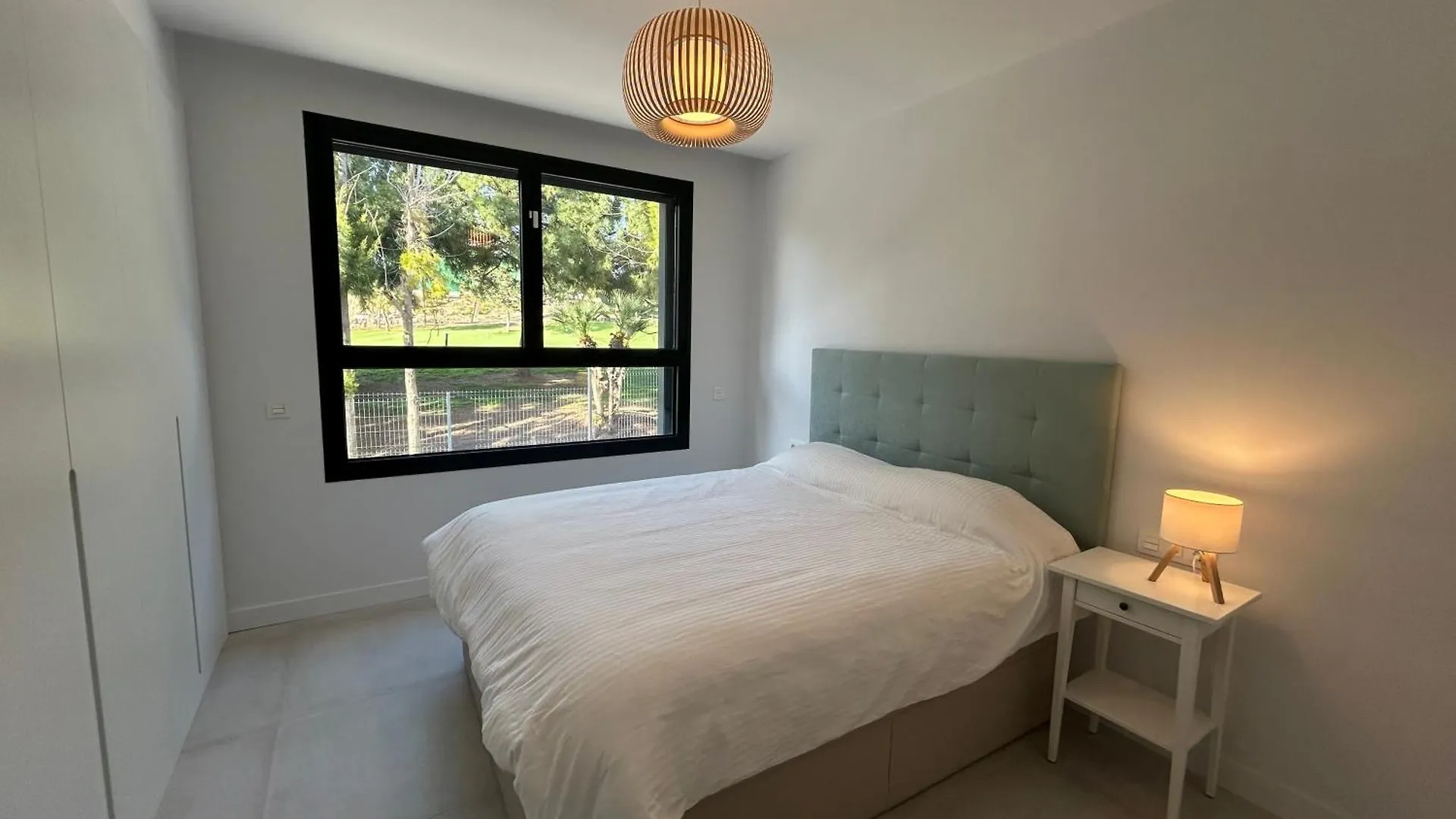 Casa vacanze Spacious Beach House In Malaga-Cala De Mijas, Amazing See View, 3 Bedroom, Garden & Common Pool